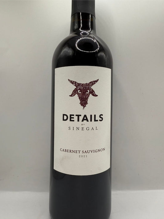 Details Cabernet Sauvignon by Sinegal